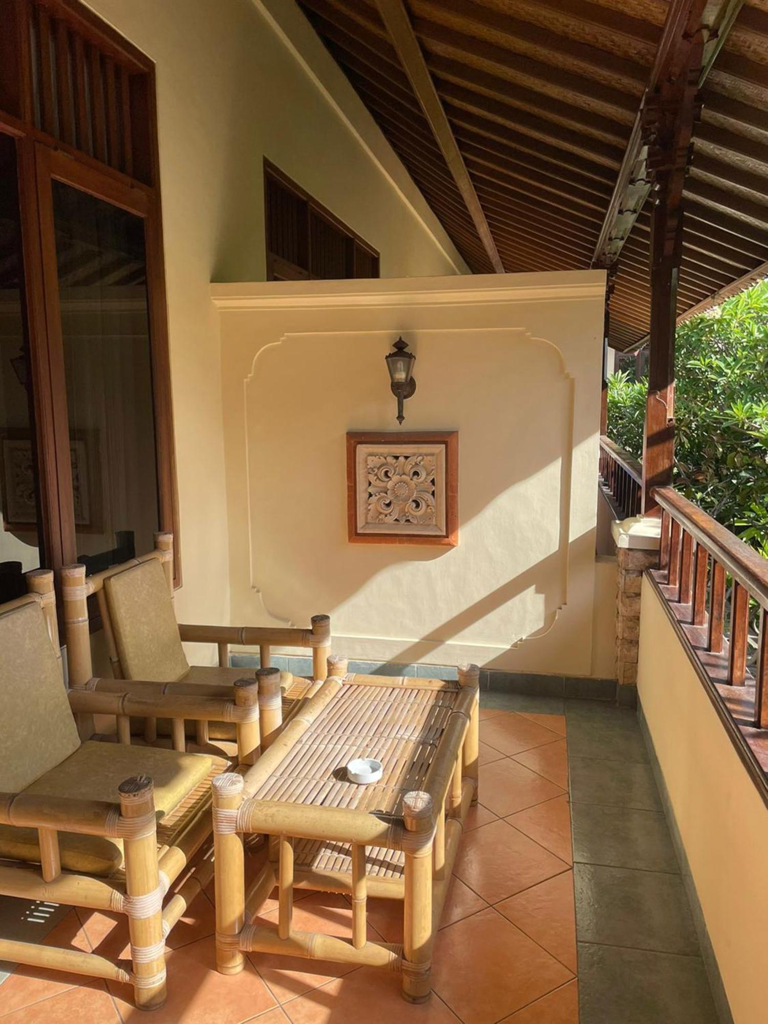 Yulia 1 Bed and Breakfast Sanur Εξωτερικό φωτογραφία
