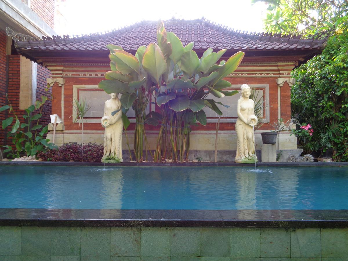 Yulia 1 Bed and Breakfast Sanur Εξωτερικό φωτογραφία