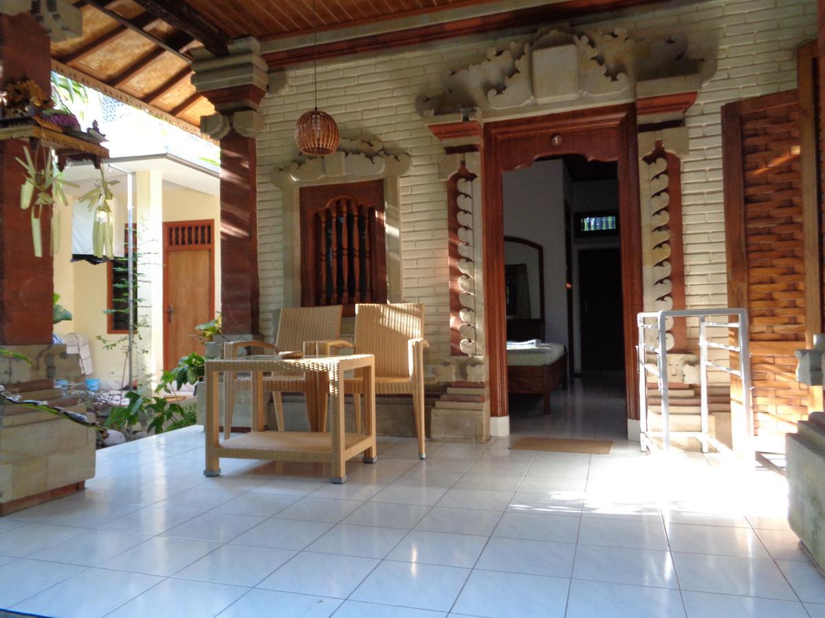 Yulia 1 Bed and Breakfast Sanur Εξωτερικό φωτογραφία