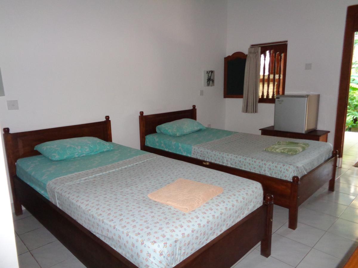 Yulia 1 Bed and Breakfast Sanur Εξωτερικό φωτογραφία