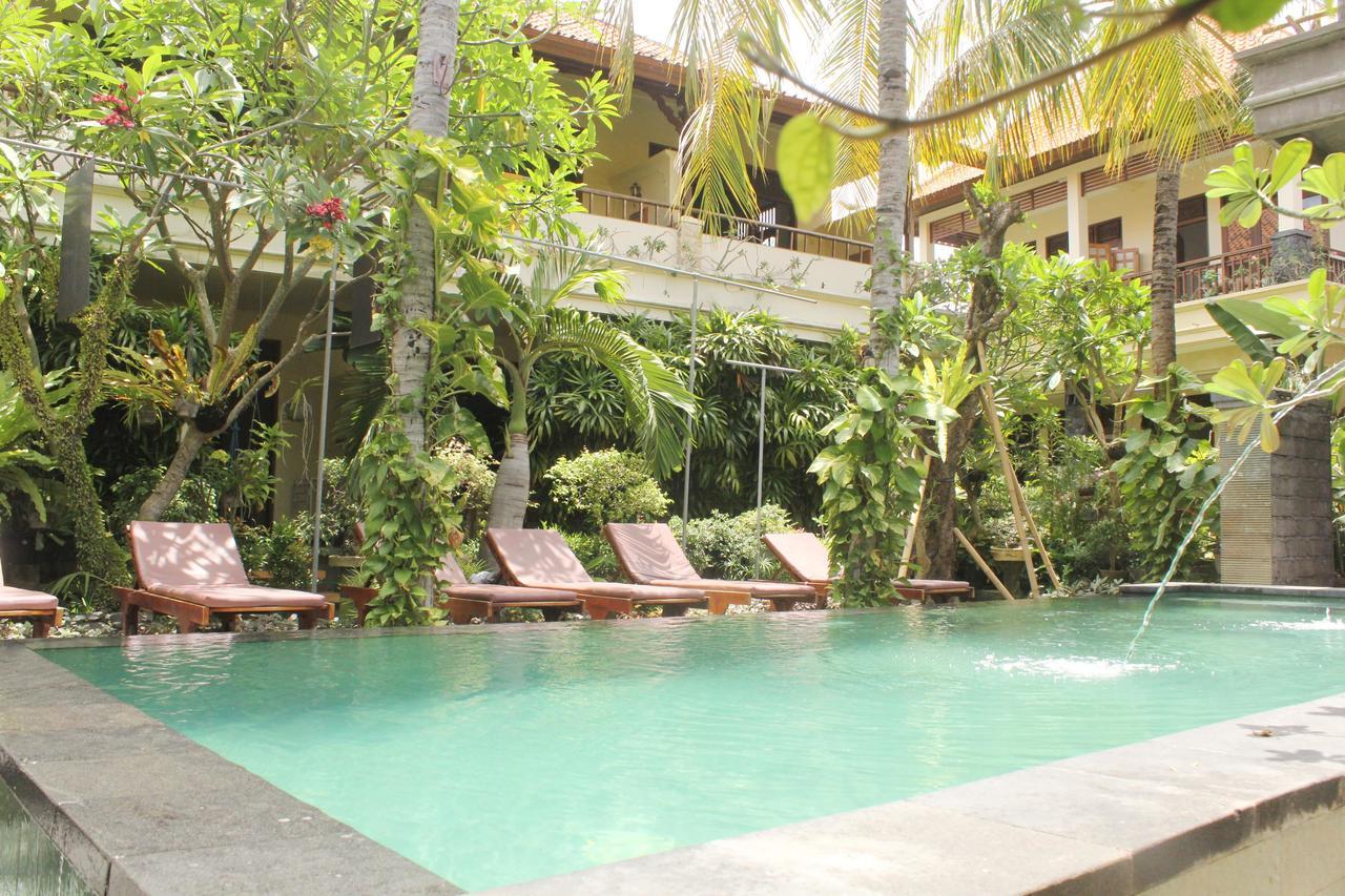 Yulia 1 Bed and Breakfast Sanur Εξωτερικό φωτογραφία