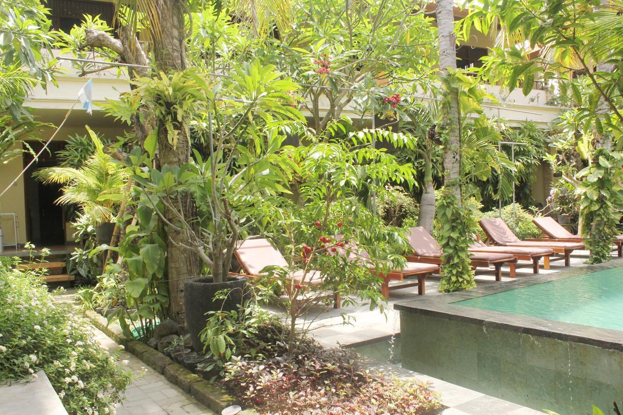 Yulia 1 Bed and Breakfast Sanur Εξωτερικό φωτογραφία