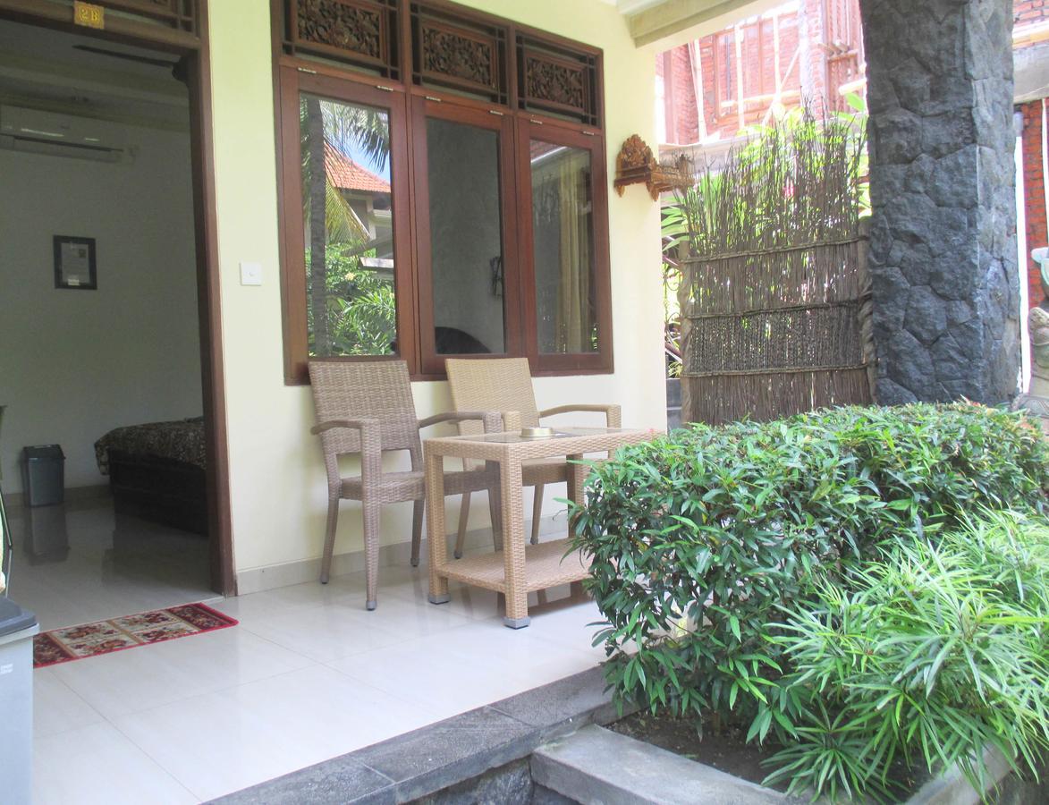 Yulia 1 Bed and Breakfast Sanur Εξωτερικό φωτογραφία