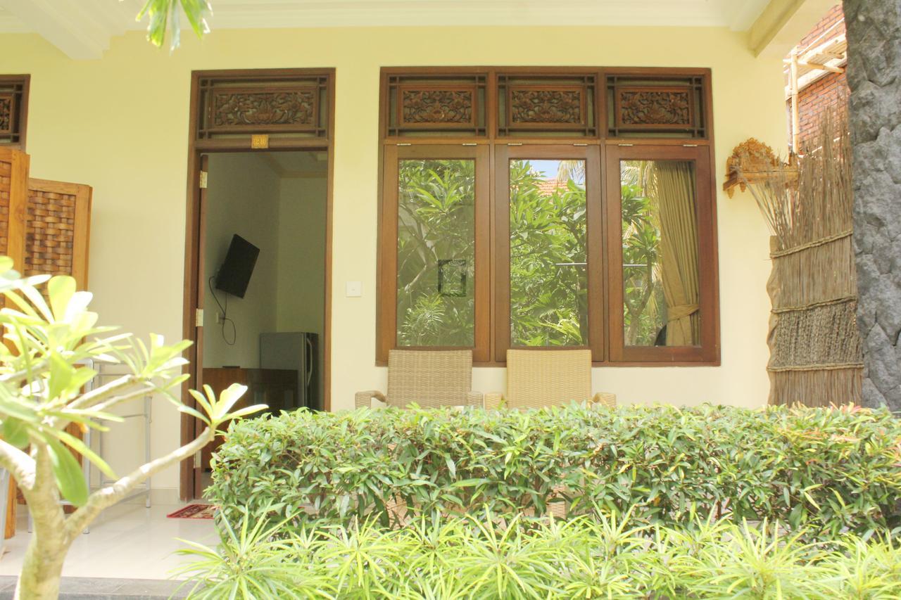 Yulia 1 Bed and Breakfast Sanur Εξωτερικό φωτογραφία