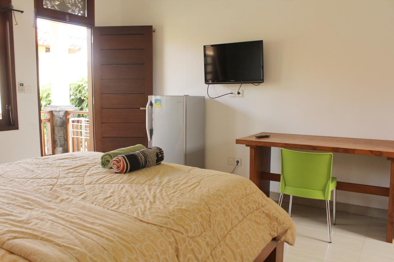 Yulia 1 Bed and Breakfast Sanur Εξωτερικό φωτογραφία