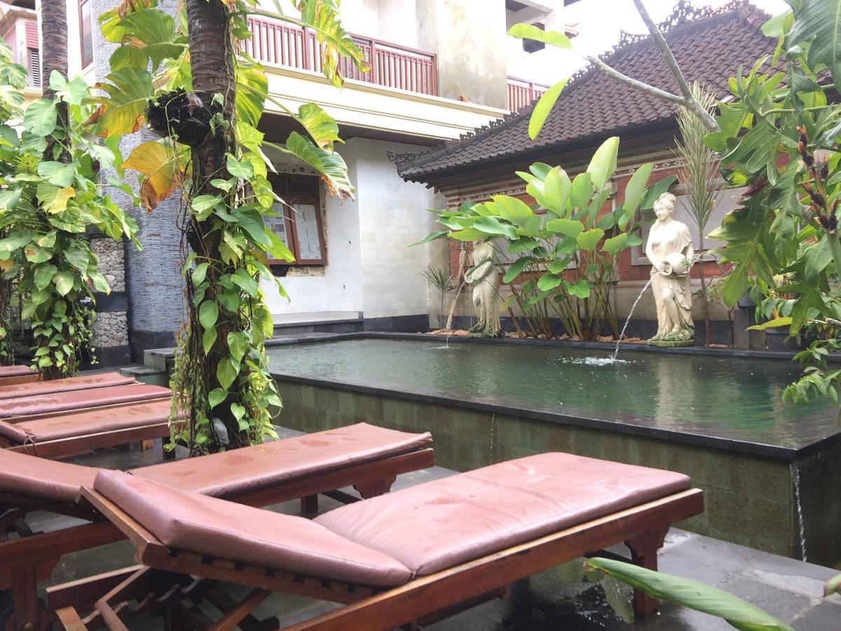 Yulia 1 Bed and Breakfast Sanur Εξωτερικό φωτογραφία